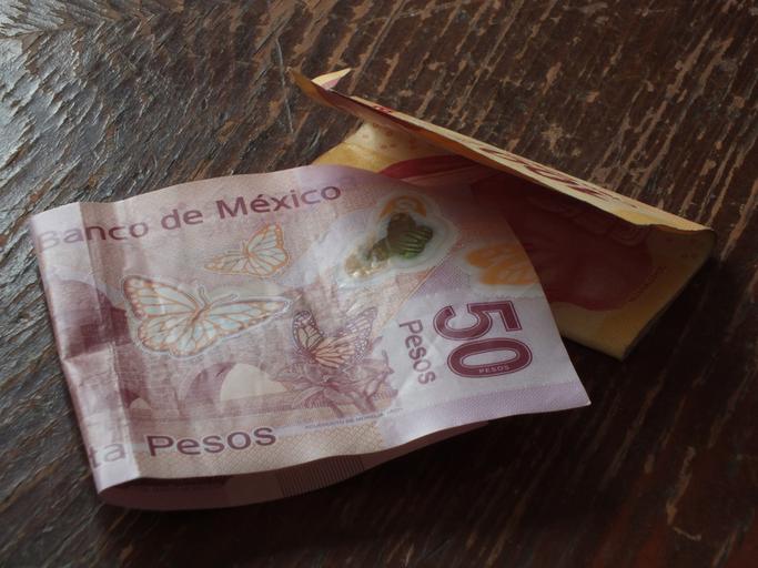 mexické peníze.jpg